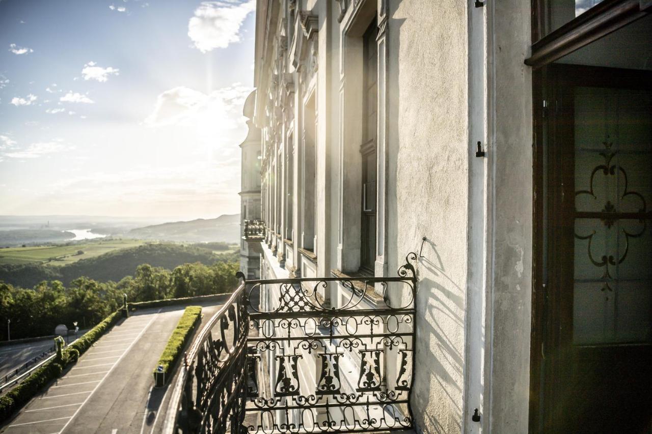 Gaestehaus Benediktinerstift Goettweig - Bed & Breakfast Monastery Furth bei Gottweig Exterior foto