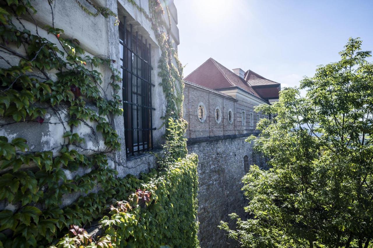 Gaestehaus Benediktinerstift Goettweig - Bed & Breakfast Monastery Furth bei Gottweig Exterior foto