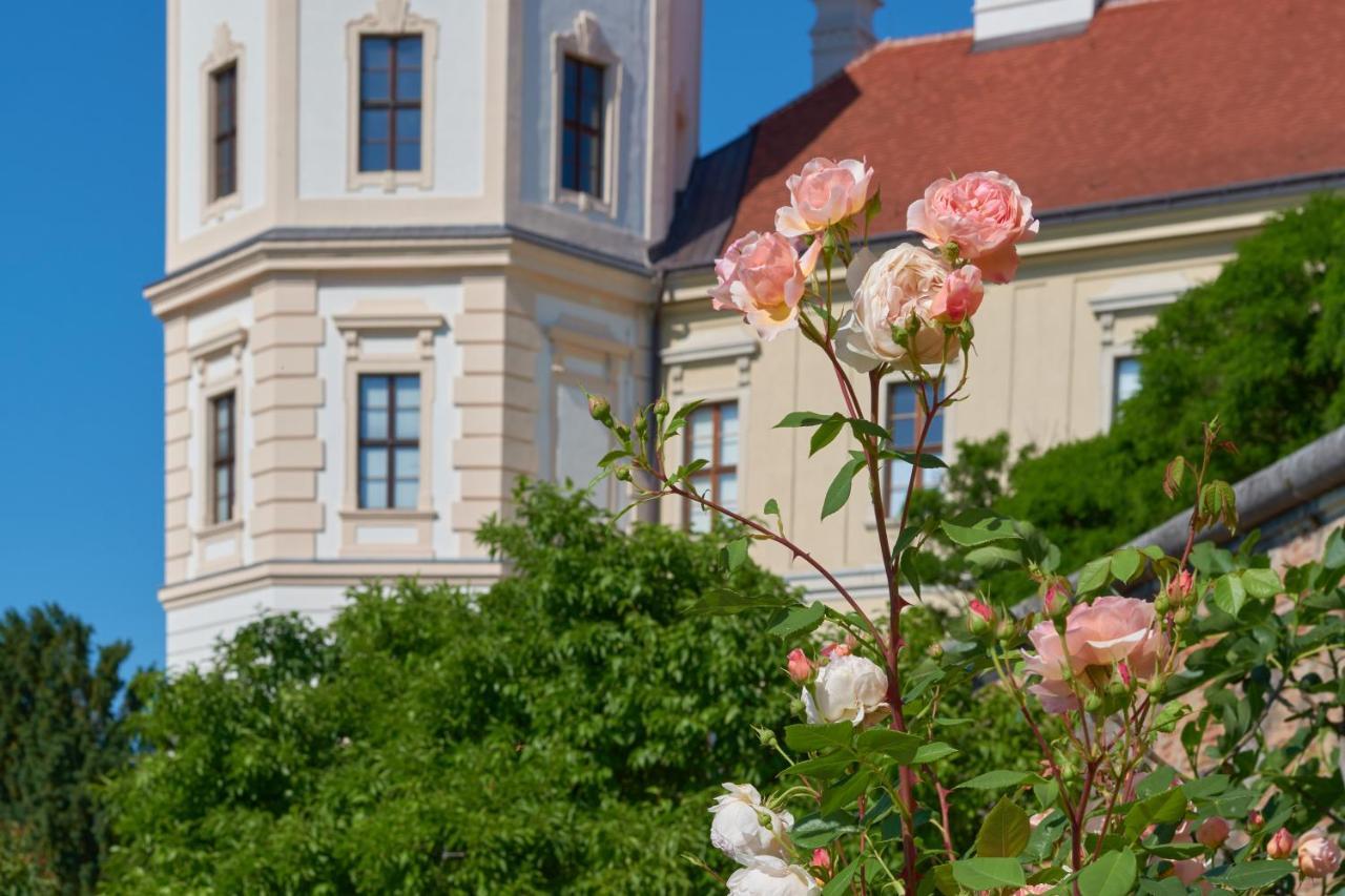 Gaestehaus Benediktinerstift Goettweig - Bed & Breakfast Monastery Furth bei Gottweig Exterior foto