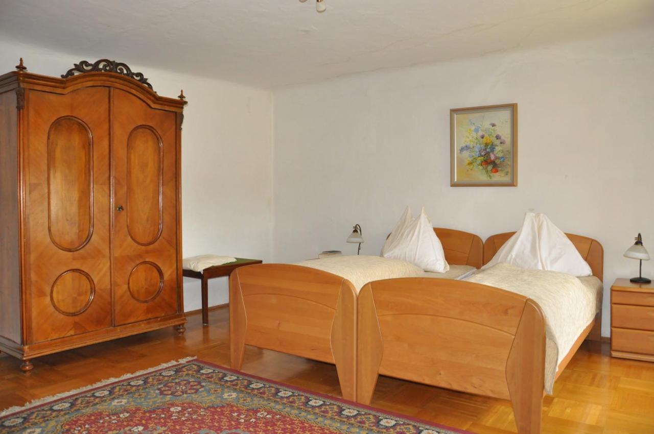 Gaestehaus Benediktinerstift Goettweig - Bed & Breakfast Monastery Furth bei Gottweig Exterior foto