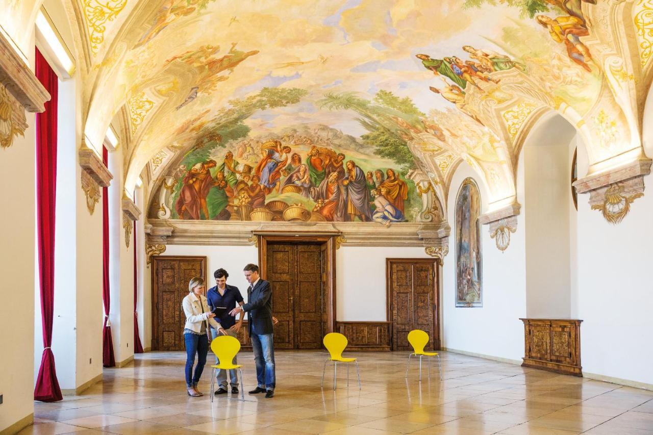 Gaestehaus Benediktinerstift Goettweig - Bed & Breakfast Monastery Furth bei Gottweig Exterior foto